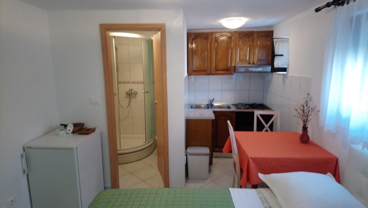 Apartment Marija Trogir Exterior photo